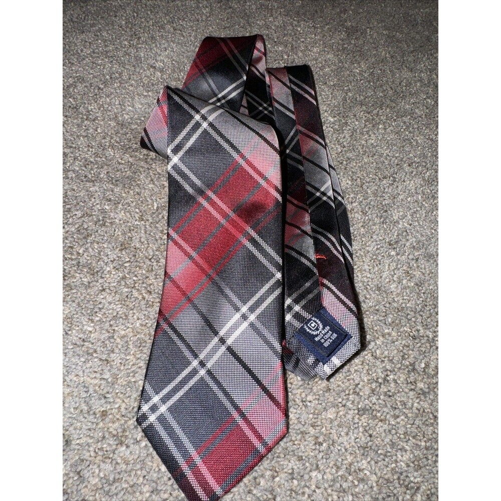Chaps Neck Tie Garnet Red Navy White Plaid Diagonal Classic Heavyweight Silk
